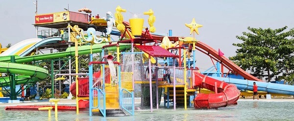 Best water parks in India - Funtasia Water Park
