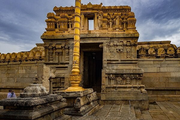 Best place to visit in South India during Summer - Lepakshi