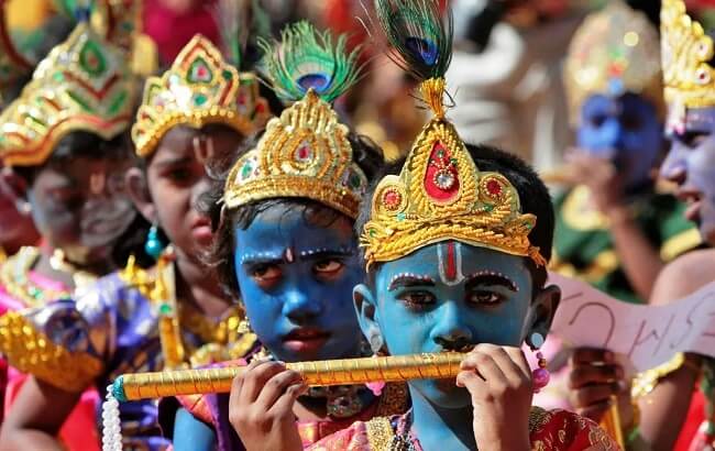 A Guide to Famous Festivals of Maharashtra - Ganesh Chathurthi