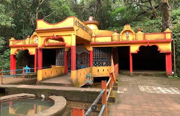 Places to visit in Amboli - Hiranya Keshi Temple