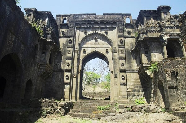 Famous Forts in Maharashtra - Akola Fort - Akola