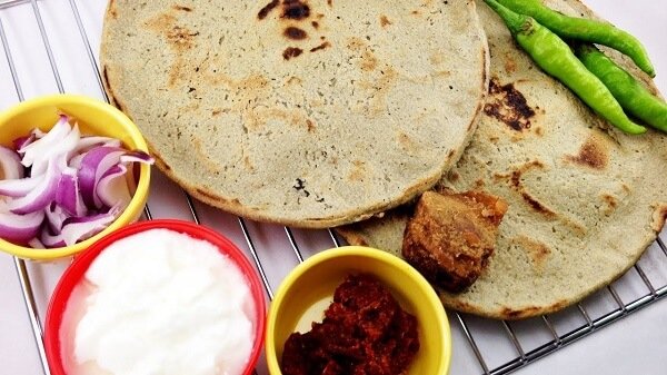 best snacks to eat in Gujarat - Rotlo